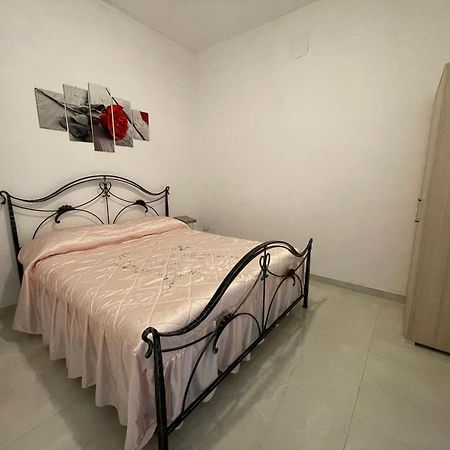 Lu Sole, Lu Mare E Lu Ientu Villa ตอร์เลลาปิลโล ภายนอก รูปภาพ